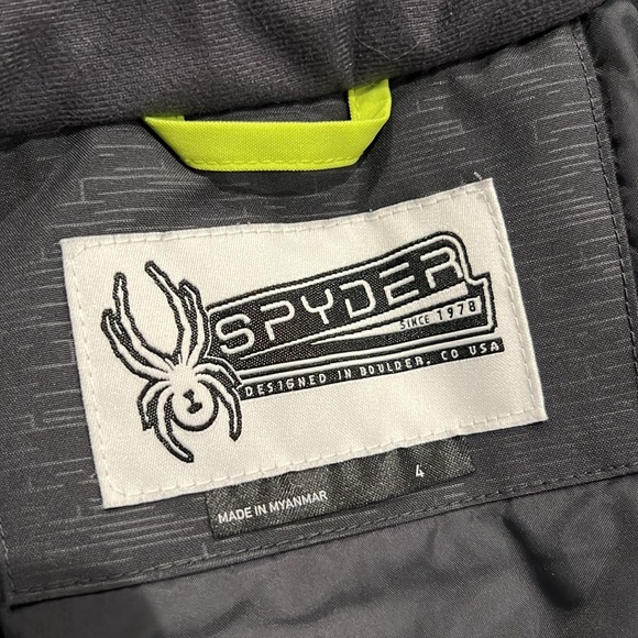 Spyder Ski/Snow Jacket - Kids Size 4 - Picture 5 of 6